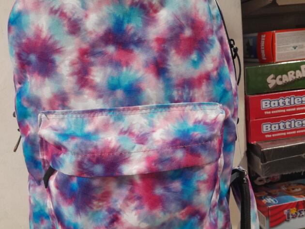 ΣΧΟΛΙΚΗ ΤΣΑΝΤΑ