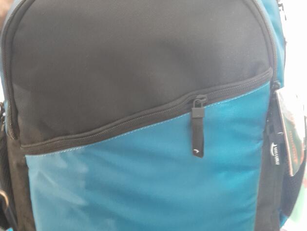 ΣΧΟΛΙΚΗ ΤΣΑΝΤΑ