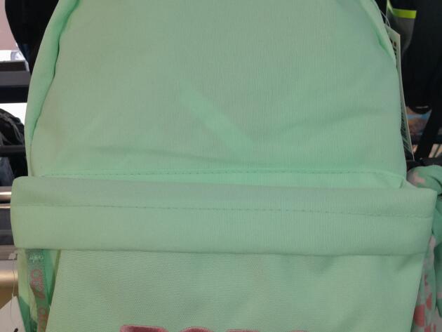 ΣΧΟΛΙΚΗ ΤΣΑΝΤΑ