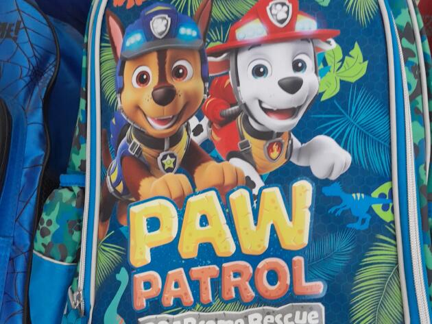 ΣΧΟΛΙΚΗ ΤΣΑΝΤΑ