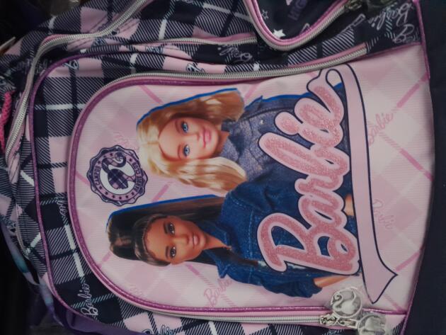 ΣΧΟΛΙΚΗ ΤΣΑΝΤΑ