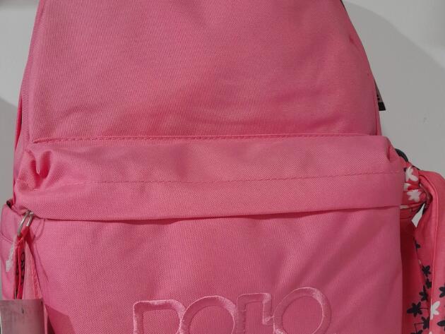 ΣΧΟΛΙΚΗ ΤΣΑΝΤΑ