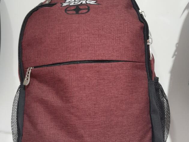 ΣΧΟΛΙΚΗ ΤΣΑΝΤΑ